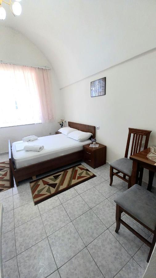 Ruols Guesthouse Gjirokastër 외부 사진
